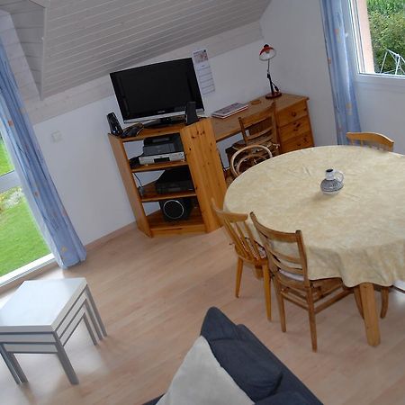 Appartment Aux Lilas Les Geneveys-sur-Coffrane Екстер'єр фото