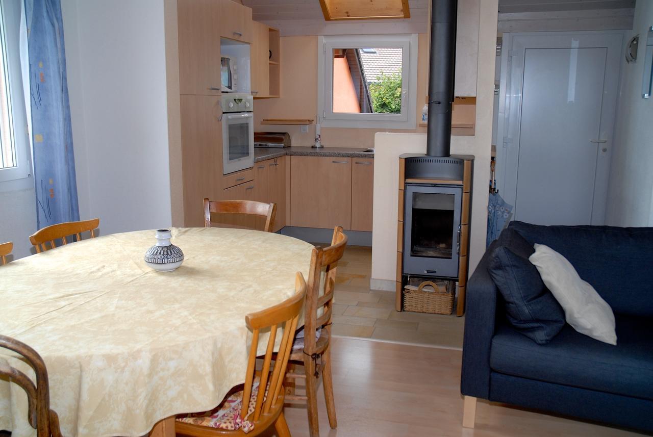 Appartment Aux Lilas Les Geneveys-sur-Coffrane Екстер'єр фото
