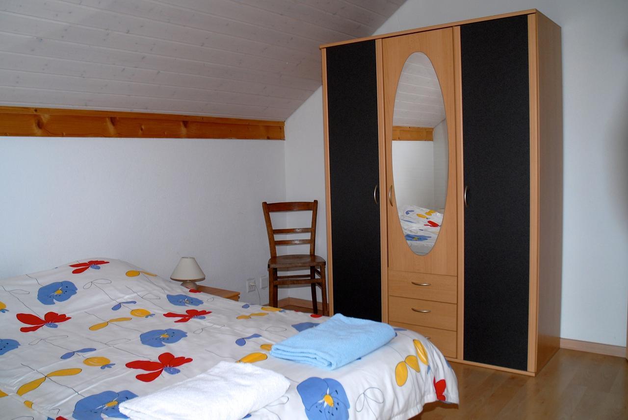 Appartment Aux Lilas Les Geneveys-sur-Coffrane Екстер'єр фото